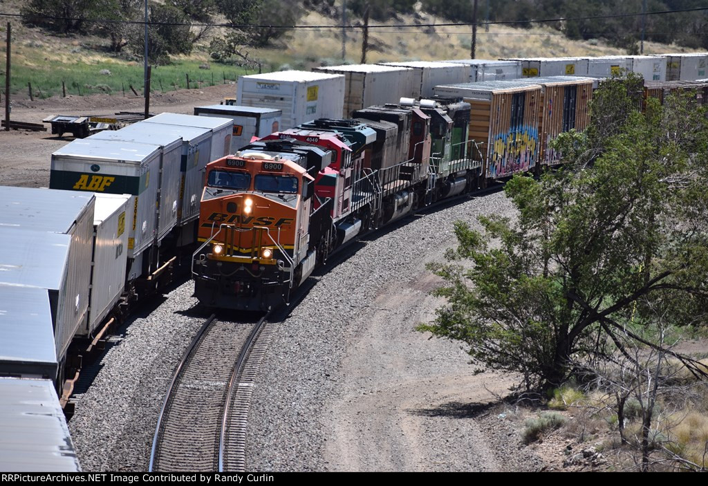 BNSF 6900 West